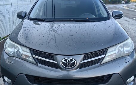Toyota RAV4, 2014 год, 2 400 000 рублей, 5 фотография