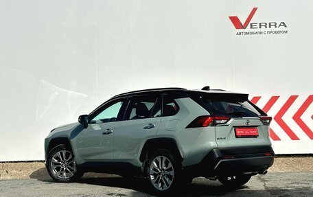 Toyota RAV4, 2020 год, 4 100 000 рублей, 3 фотография