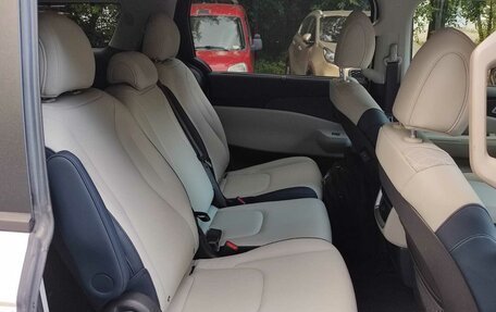 KIA Carnival, 2025 год, 6 260 000 рублей, 23 фотография