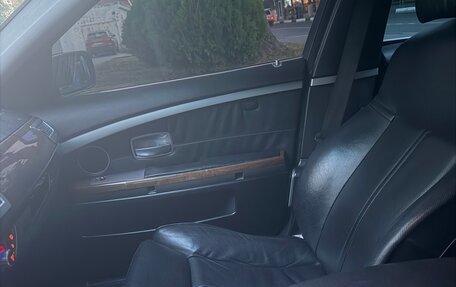 BMW 7 серия, 2005 год, 550 000 рублей, 12 фотография