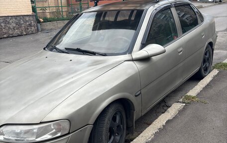 Opel Vectra B рестайлинг, 1998 год, 110 000 рублей, 2 фотография