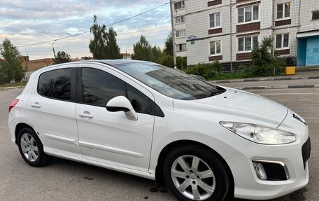 Peugeot 308 II, 2013 год, 690 000 рублей, 4 фотография