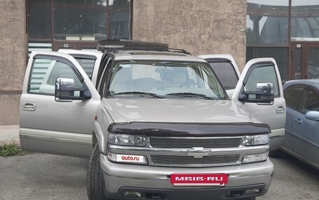 Chevrolet Tahoe II, 2004 год, 2 000 100 рублей, 2 фотография