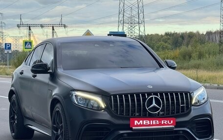 Mercedes-Benz GLC Coupe AMG, 2018 год, 4 200 000 рублей, 3 фотография