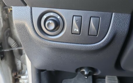 Renault Logan II, 2014 год, 715 000 рублей, 8 фотография