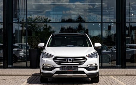 Hyundai Santa Fe III рестайлинг, 2017 год, 1 755 000 рублей, 2 фотография