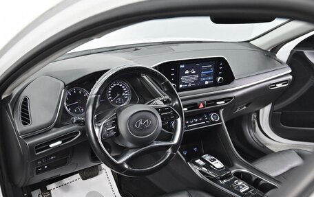 Hyundai Sonata VIII, 2022 год, 1 975 000 рублей, 8 фотография