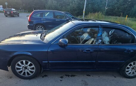 Hyundai Sonata IV рестайлинг, 2003 год, 290 000 рублей, 5 фотография