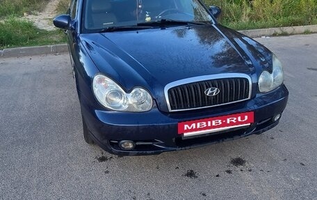 Hyundai Sonata IV рестайлинг, 2003 год, 290 000 рублей, 4 фотография