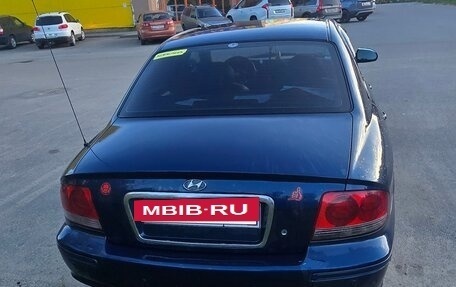Hyundai Sonata IV рестайлинг, 2003 год, 290 000 рублей, 3 фотография