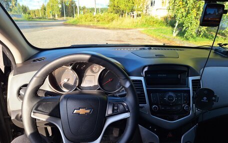 Chevrolet Cruze II, 2012 год, 700 000 рублей, 5 фотография