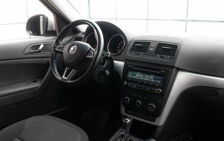 Skoda Yeti I рестайлинг, 2014 год, 1 400 000 рублей, 11 фотография