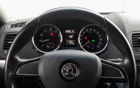 Skoda Yeti I рестайлинг, 2014 год, 1 400 000 рублей, 12 фотография