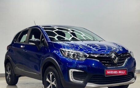 Renault Kaptur I рестайлинг, 2021 год, 1 850 000 рублей, 3 фотография