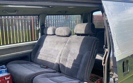 Toyota HiAce H100, 1993 год, 270 000 рублей, 5 фотография