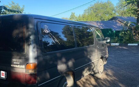 Toyota HiAce H100, 1993 год, 270 000 рублей, 23 фотография