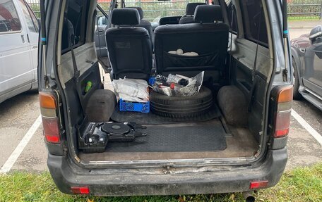 Toyota HiAce H100, 1993 год, 270 000 рублей, 29 фотография