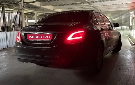 Mercedes-Benz C-Класс, 2018 год, 2 850 000 рублей, 5 фотография