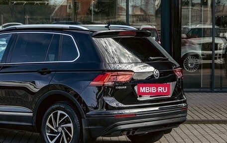 Volkswagen Tiguan II, 2020 год, 2 095 000 рублей, 10 фотография