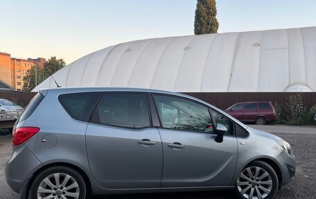 Opel Meriva, 2011 год, 595 000 рублей, 5 фотография