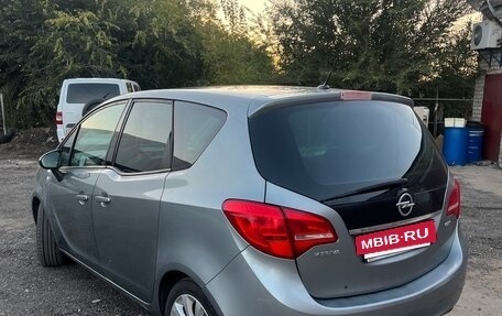 Opel Meriva, 2011 год, 595 000 рублей, 10 фотография