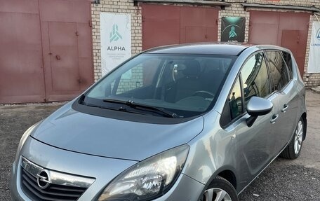 Opel Meriva, 2011 год, 595 000 рублей, 1 фотография