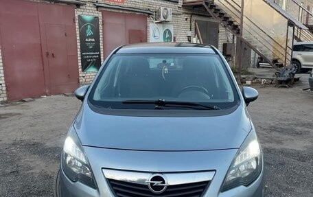 Opel Meriva, 2011 год, 595 000 рублей, 2 фотография