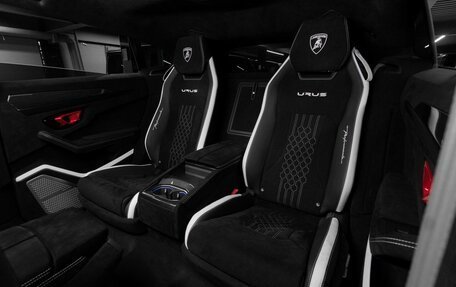 Lamborghini Urus I, 2023 год, 29 800 000 рублей, 33 фотография