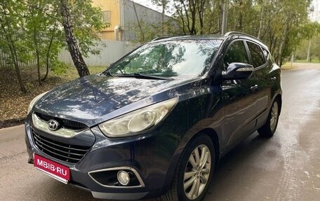 Hyundai ix35 I рестайлинг, 2010 год, 990 000 рублей, 1 фотография