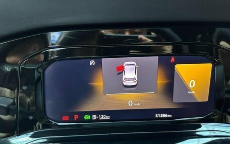 Volkswagen Golf VIII, 2022 год, 2 040 000 рублей, 7 фотография