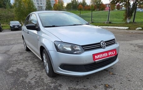 Volkswagen Polo VI (EU Market), 2010 год, 600 000 рублей, 2 фотография