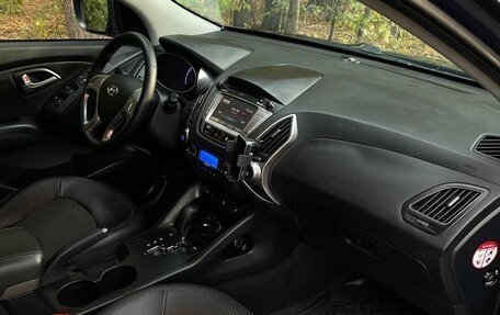 Hyundai ix35 I рестайлинг, 2010 год, 990 000 рублей, 7 фотография