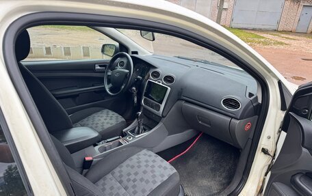 Ford Focus II рестайлинг, 2005 год, 115 000 рублей, 10 фотография