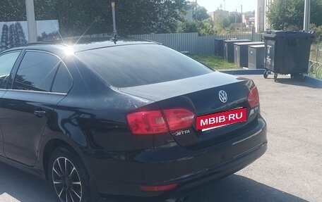 Volkswagen Jetta VI, 2012 год, 770 000 рублей, 4 фотография
