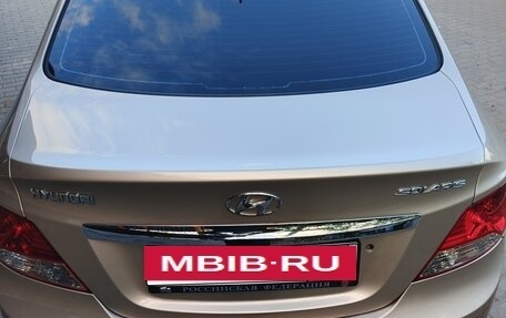 Hyundai Solaris II рестайлинг, 2011 год, 720 000 рублей, 4 фотография