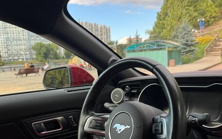 Ford Mustang VI рестайлинг, 2017 год, 3 190 000 рублей, 29 фотография