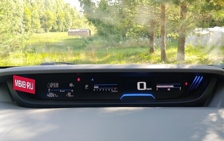 Honda Freed II, 2017 год, 1 399 000 рублей, 8 фотография