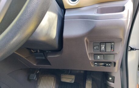 Honda Freed II, 2017 год, 1 399 000 рублей, 12 фотография