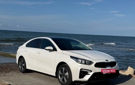 KIA Cerato IV, 2021 год, 1 450 000 рублей, 2 фотография
