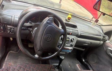 Opel Tigra, 1996 год, 250 000 рублей, 4 фотография