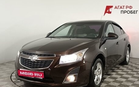 Chevrolet Cruze II, 2013 год, 870 000 рублей, 3 фотография