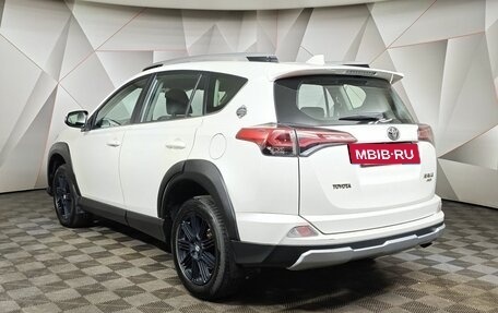 Toyota RAV4, 2017 год, 2 353 000 рублей, 4 фотография