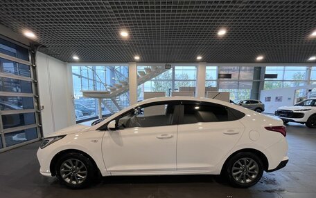 Hyundai Solaris II рестайлинг, 2022 год, 1 700 000 рублей, 6 фотография