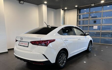 Hyundai Solaris II рестайлинг, 2022 год, 1 700 000 рублей, 3 фотография