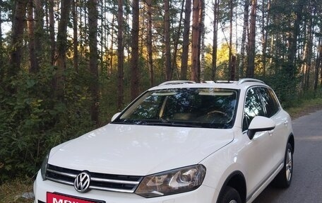 Volkswagen Touareg III, 2012 год, 1 990 000 рублей, 19 фотография