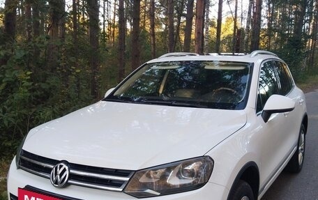 Volkswagen Touareg III, 2012 год, 1 990 000 рублей, 18 фотография