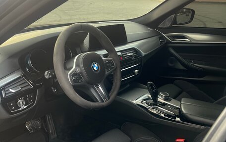 BMW 5 серия, 2017 год, 3 000 000 рублей, 6 фотография