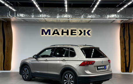 Volkswagen Tiguan II, 2019 год, 1 850 000 рублей, 4 фотография