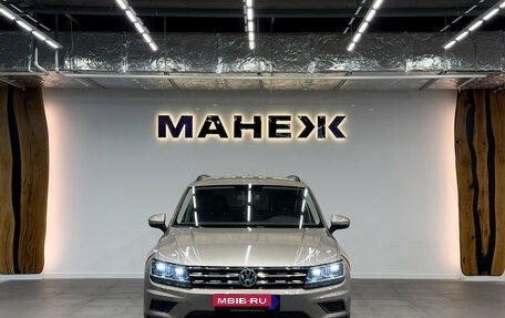 Volkswagen Tiguan II, 2019 год, 1 850 000 рублей, 2 фотография
