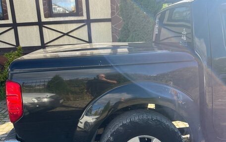 Nissan Navara (Frontier), 2010 год, 1 200 000 рублей, 3 фотография